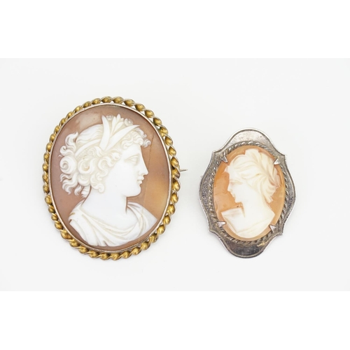 109 - Two Cameo brooches decorated with young ladies.