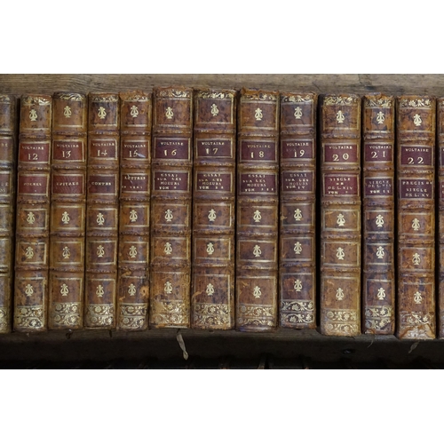 270 - A Rare Collection of 70 volumes (1-69 & one other) of Voltaire complete collection, De L'imprimerie ... 