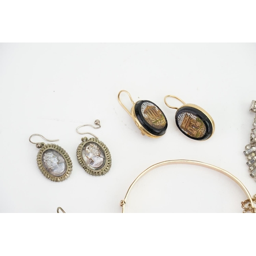 207 - A Collection of Costume Jewellery to include garnets, earrings, a Silver Pocket Watch, etc.