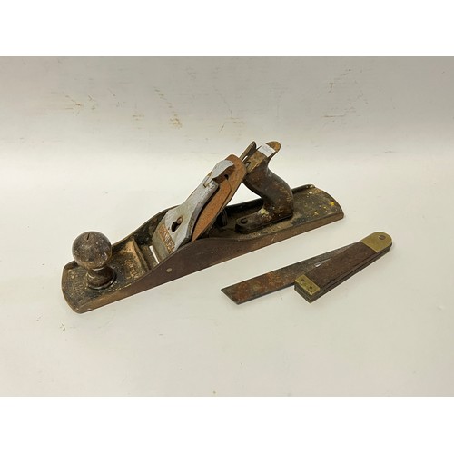 381 - A Collection of Vintage Tools to include a Stanley Smoothing Plane, Adjustable 'T' Square, Four Monk... 