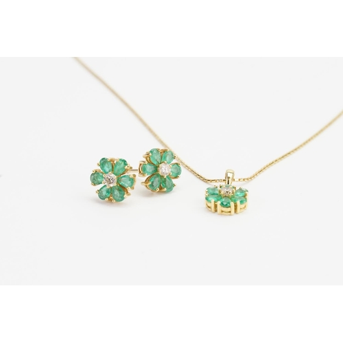 197 - A Pair of 18ct Floral Earrings set with Emeralds and Diamonds along with a matching 18ct Pendant. 18... 