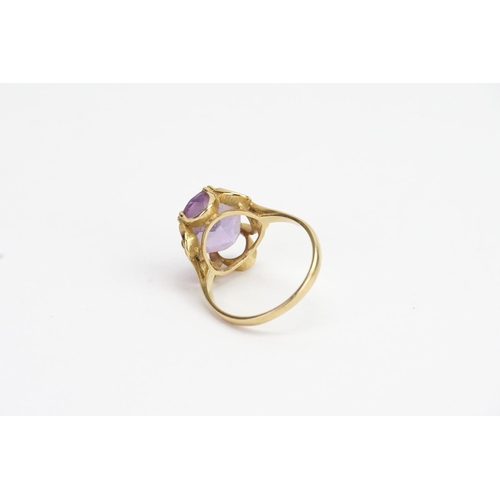 70 - A 9ct Gold Large Oval Amethyst set Ring. Size: 10.2mm x 12mm.. Weight: 3.4 grams. Size P.