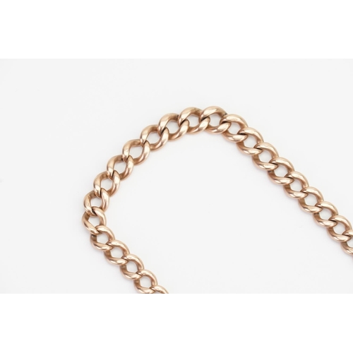 191 - A 9ct Gold (ascending) Albert Chain with a 9ct Bar. Measuring: 40cms long. 31.1g.