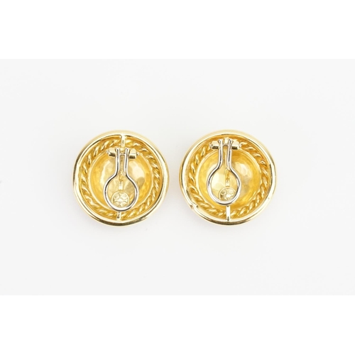 82 - A Beautiful Pair of Heavy 18ct Gold 