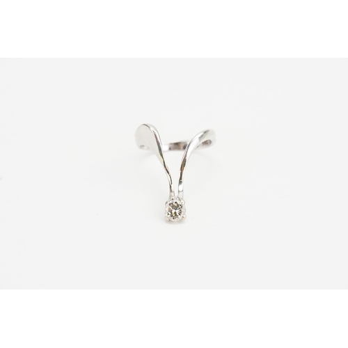 178 - A 14ct White Gold Wishbone Design Diamond Ring, Diamond Size approx: 0.38ct. Ring size: K. Weight: 2... 