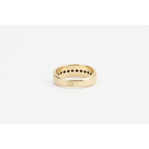 86 - A 14ct Gold Half Eternity Diamond Ring, set with 11 Diamonds. Diamond size: 0.035ct. Ring size: R. W... 