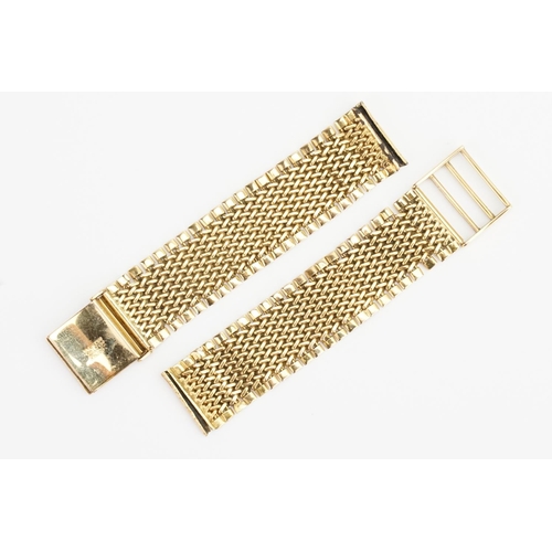 185 - An 18ct Gold Watch Strap in a Mesh Style. Made for a watch size: 17.2mm. Length: 16cms. Weight: 31 g... 