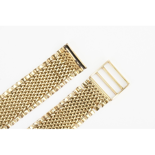 185 - An 18ct Gold Watch Strap in a Mesh Style. Made for a watch size: 17.2mm. Length: 16cms. Weight: 31 g... 