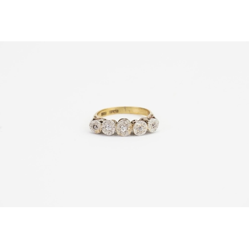 186 - A 18ct Gold Five Stone Diamond set illusion Ring. Largest Diamond: 0.05ct. Ring size: M. Weight: 2.8... 