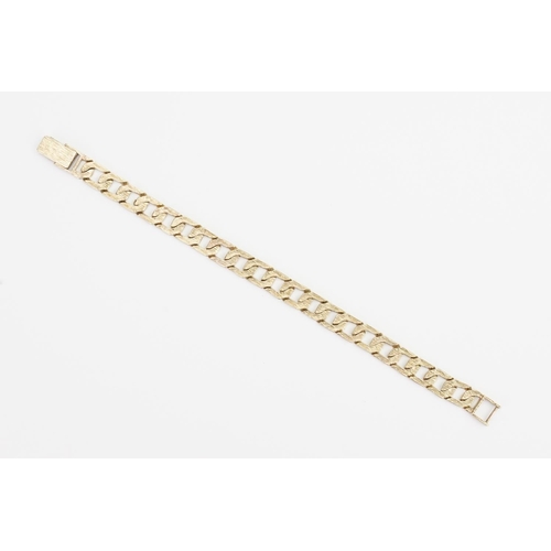 182 - A 9ct Gold Gentleman's etched Bracelet. Length: 20cms. Weight: 21.7 grams.