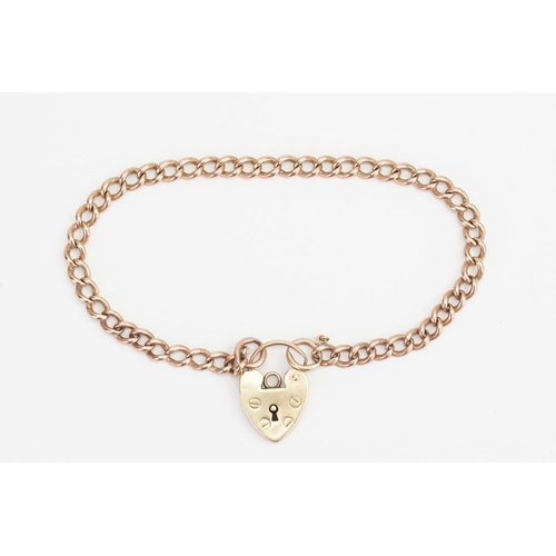 106 - An 9ct Gold Bracelet hung with a Love Heart Padlock. Length: 22.5cms. Weight: 14.6 grams.