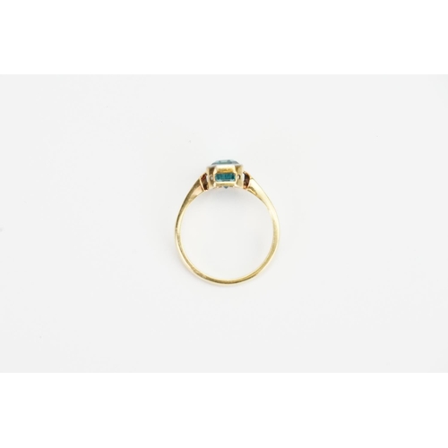 114 - A Lovely 18ct Gold Royal Blue Aquamarine Ring in the Emerald Cut. Aquamarine size: 1.8ct. Ring size:... 