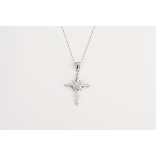 116 - A Large 417K White Gold Diamond encrusted Cross on a 9ct White Gold Chain. Chain Length: 50cms. Tota... 