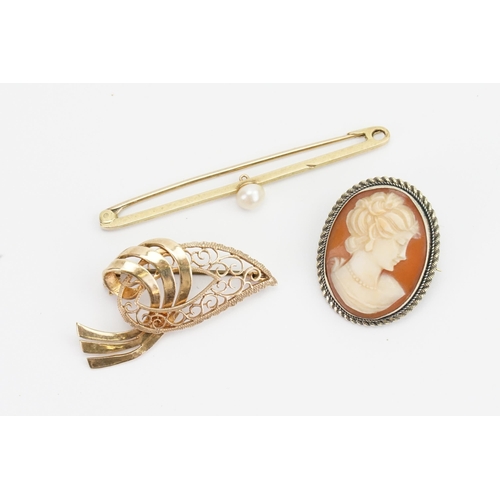 96 - A 9ct Gold Brooch (4.2 Grams) along with a 15ct Gold Georgian Brooch set with a Pearl. (3 grams). Al... 