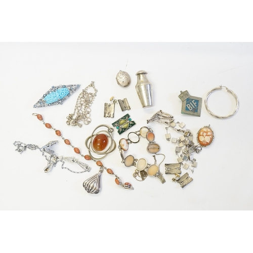 174 - A Collection of costume jewellery to include a Greek Key Patterned Bracelet, Soda Light Bracelet, et... 