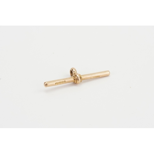 142 - A 9ct Gold Albert T bar. Weighing: 3.5 grams.