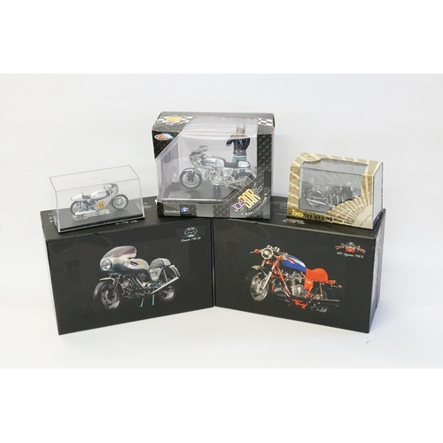 343 - A Pair of Minichamps 1/12th Scale Motorbikes to include No: 121400 