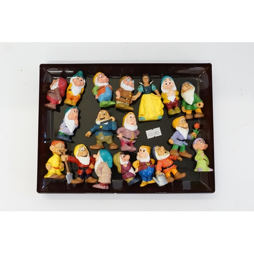 582 - A Collection of Original 1980s Walt Disney Figures to include Snow White & various Dwarfs. (18 in To... 