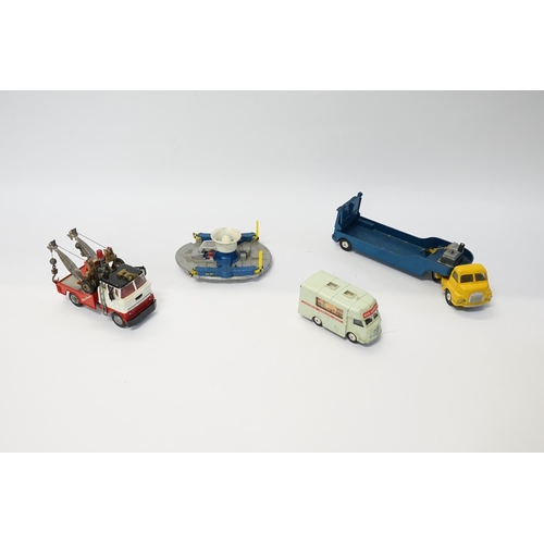 120 - A Tray of 4 x 1960s Corgi models to include a 