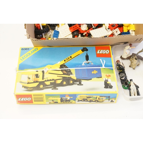 421 - A Boxed Lego No: 6361 Set 