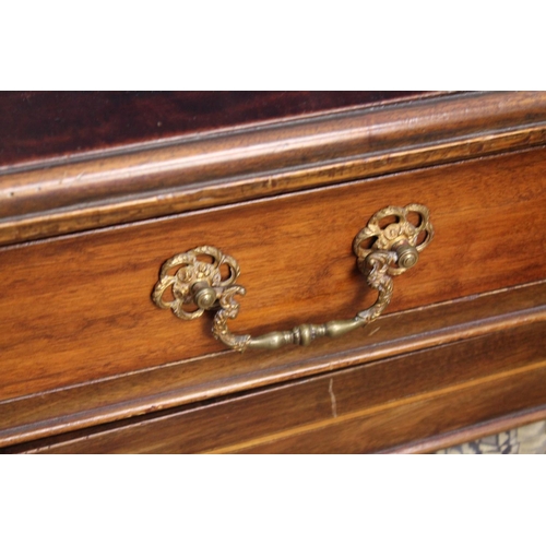 581 - A Late 19th Century Mahogany & Line inlaid Music Cabinet fitted with a Single Drawer above Shelves. ... 