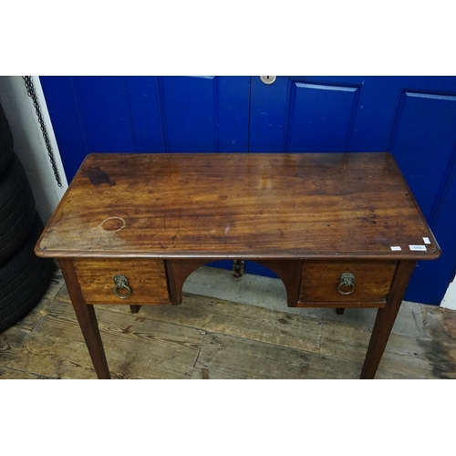 597 - A Georgian Design Knee Holed Section Dressing Table fitted with Brass Lions Head Ring Pulls & restin... 