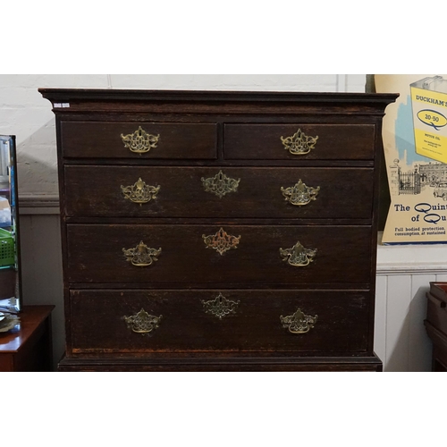 622 - A Victorian Chest on Chest fitted with Two Short & Six Long Graduated Drawers with Original Brass Ha... 