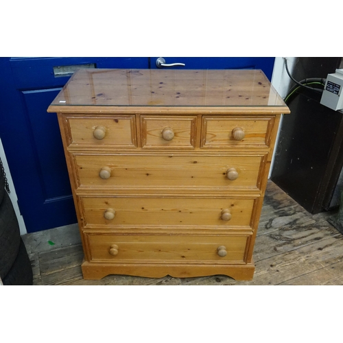 635 - A Reproduction Pine Chest of Drawers with Three Top Drawers over Three Long Drawers. Measuring: 90cm... 