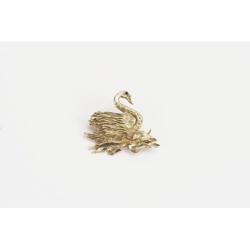 172 - A Gold coloured Georg Jenson design swan brooch. Weight 2.9g