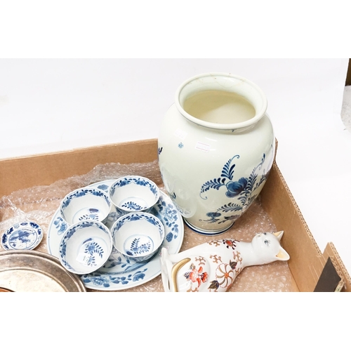 1043 - A Chinese Export Plate decorated with Flowers, 4 Sake Bowls, Cats, a Delft Vase & other China.