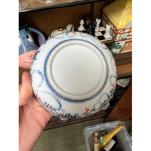 574 - A French Blue & White Rust decorated Tea Set consisting of a Villeneuve Tea Caddy, Sugar Bowl, Cream... 