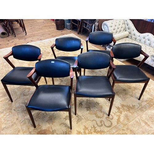 631 - A Set of 11 x 1960s Dining Chairs made by 