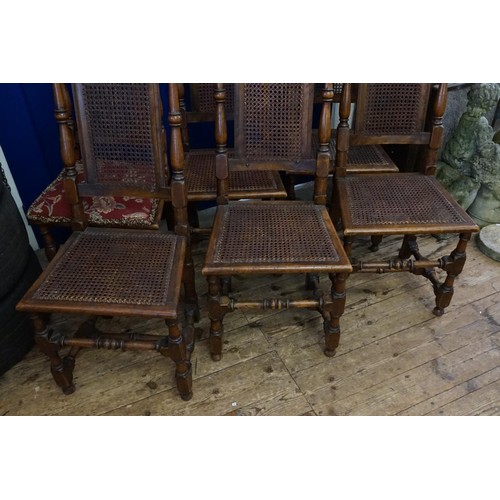 478 - A Set of 6 Antique Mahogany High Back Lattice Back Dining Chairs.