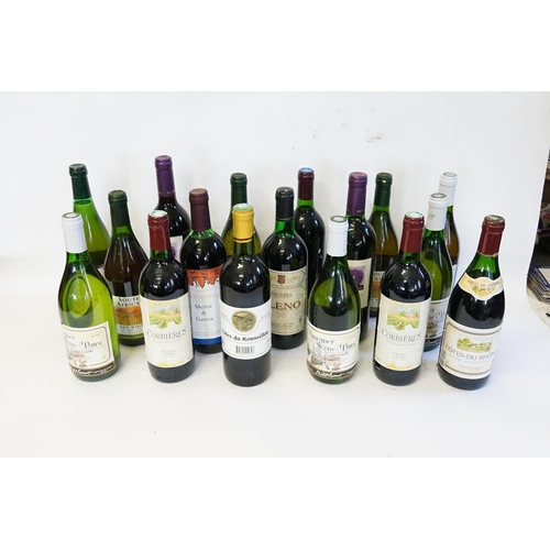 848 - A Collection of 17 Unopened Mostly Red Wine to include Corbieres, Pleno 1994, Muscadet 1996, Merlot ... 