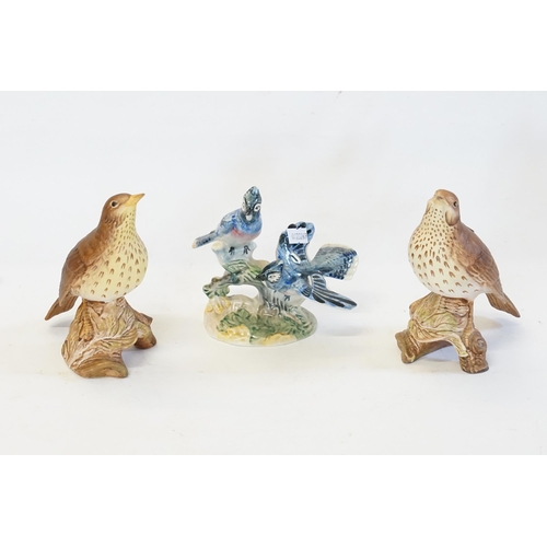 414 - Two Beswick Song Birds & a Beswick No: 925 Pair of Blue Jay Birds.