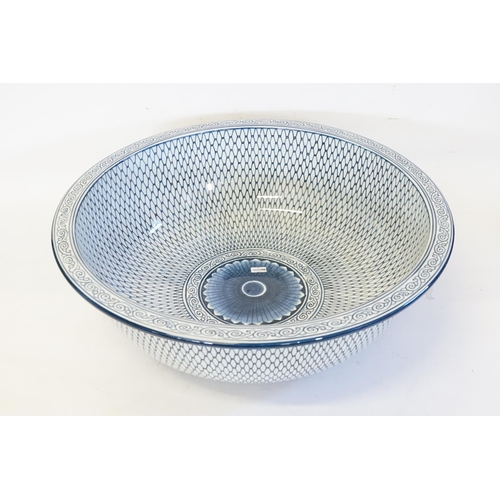 267 - A Blue & White (Made in Thailand) Wash Basin Bowl with Trellis design.