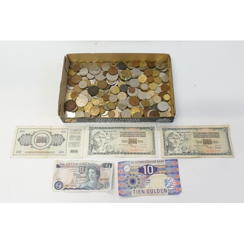 258 - A Collection of Foreign Coins & Bank Notes to include France, Belgium, Portugal, etc. Bank Notes to ... 