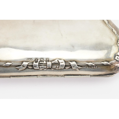 30 - A 1916 Bow Edge designed Silver Purse & Chain with Leather interior, marked R.D. 577663. Makers Mark... 