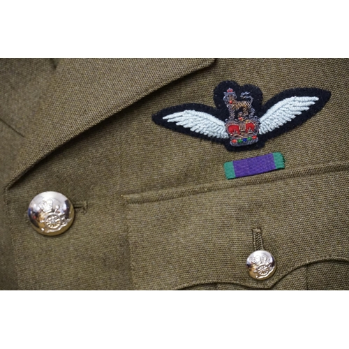 292 - A Royal Artillery Olive Green Jacket & Trousers along with Badges, Buttons & a Parachute Patch. (Siz... 