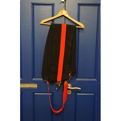 295 - A Royal Artillery Mess Suit with Insignia & Stripe Trousers along with Patches, Buttons & a Parachut... 