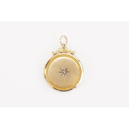 107 - A 15ct Gold uncut Diamond set locket. 24mm diameter. Weight total 5.7g.