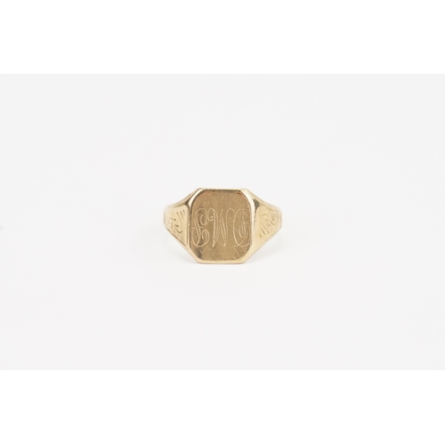 112 - A 9ct Gold engraved signet ring. Size U. Weight 4g.