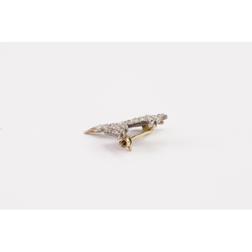 118 - A Diamond Dove brooch, set with 60 small assorted old cut Diamonds approx 1.5mm each, one diamond ap... 