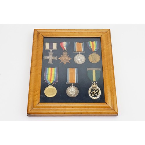 301 - A Collection of World War I medals awarded to 