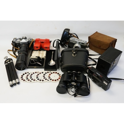 857 - A Zenith B with an elongated Lens (100ft-230/180) with a Point 22 to 45, Tripod, a Minolta Camera, a... 