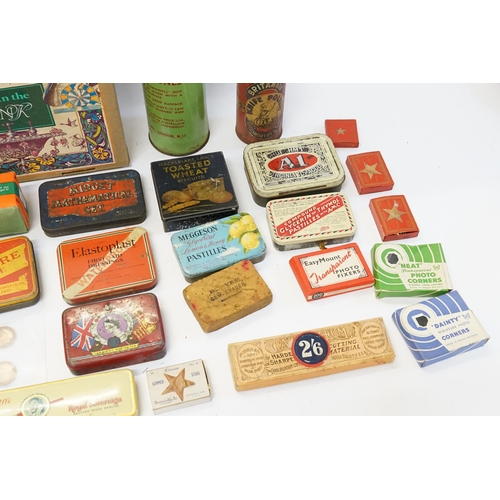 748 - A Quantity of Vintage Tins to include Murrays, Brooke Bond, Midget, etc.