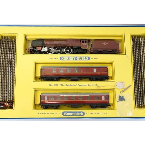 496 - A Scarce Hornby Dublo No: 2022 