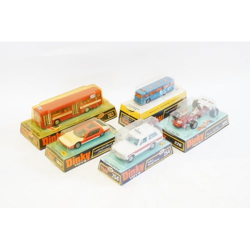 161 - A Collection of 5 x 1970s Dinky Models to include No: 189 