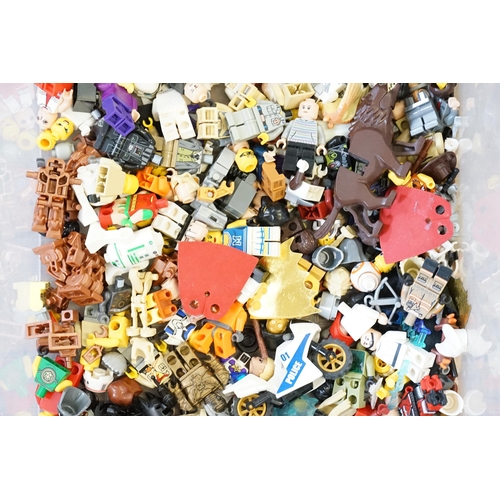 459 - A Collection of LEGO Mini Figures to include Star Wars, Lord of the Rings, Batman, etc along with th... 