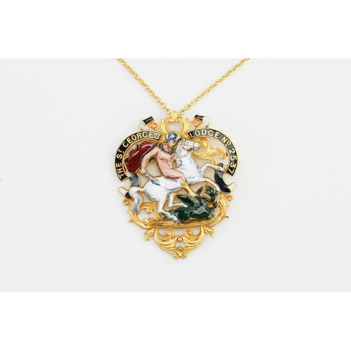 210 - A Spencer's of London 15ct Gold enamelled pendant converted from a Masonry Lodge medal. Depicting Sa... 